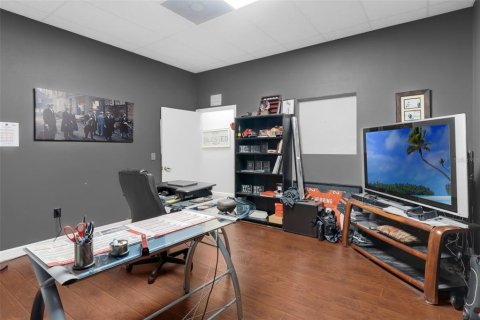 Commercial property in Altamonte Springs, Florida 185.8 sq.m. № 1787491 - photo 12