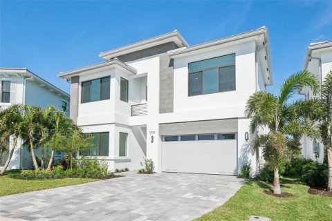 Casa en alquiler en Palm Beach Gardens, Florida, 5 dormitorios, 396.41 m2 № 2026423 - foto 3