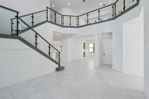 Casa en alquiler en Palm Beach Gardens, Florida, 5 dormitorios, 396.41 m2 № 2026423 - foto 9