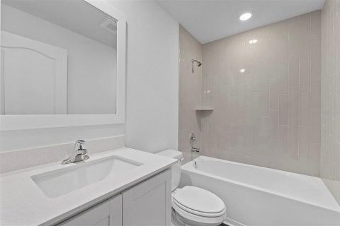 Touwnhouse à vendre à Poinciana, Floride: 3 chambres, 166.76 m2 № 2137307 - photo 25