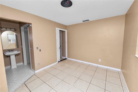Villa ou maison à vendre à Auburndale, Floride: 4 chambres, 95.32 m2 № 2232176 - photo 19