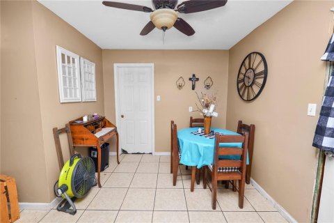 Villa ou maison à vendre à Auburndale, Floride: 4 chambres, 95.32 m2 № 2232176 - photo 12