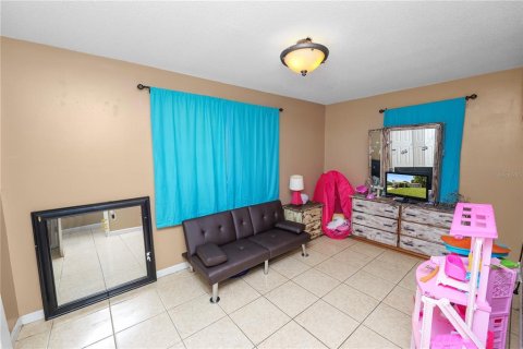 Villa ou maison à vendre à Auburndale, Floride: 4 chambres, 95.32 m2 № 2232176 - photo 17