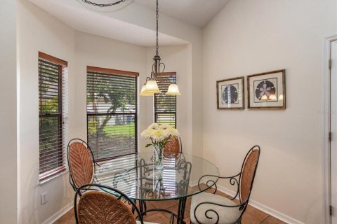 Casa en venta en Orlando, Florida, 4 dormitorios, 219.81 m2 № 1914147 - foto 15
