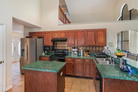 Casa en venta en Orlando, Florida, 4 dormitorios, 219.81 m2 № 1914147 - foto 13