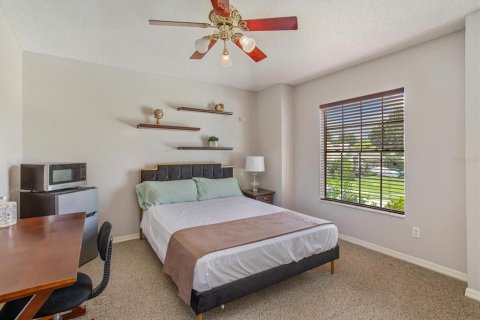 Casa en venta en Orlando, Florida, 4 dormitorios, 219.81 m2 № 1914147 - foto 25