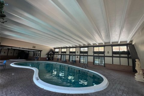 Condo in Lauderhill, Florida, 1 bedroom  № 1991654 - photo 24