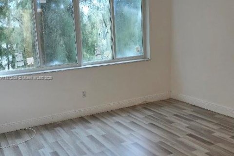 Condo in Homestead, Florida, 2 bedrooms  № 1921359 - photo 3