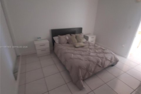 Снять в аренду кондоминиум в Майами-Лейкс, Флорида 1 спальня, 50.54м2, № 2048995 - фото 15