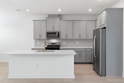 Adosado en venta en Celebration, Florida, 3 dormitorios, 151.24 m2 № 2147735 - foto 4