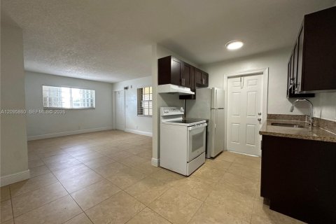 Appartement à Pompano Beach, Floride 2 chambres № 2385080