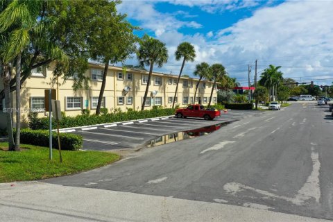 Appartement à louer à Pompano Beach, Floride: 2 chambres № 2385080 - photo 29
