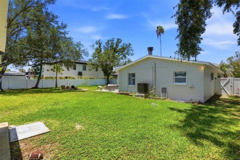 Villa ou maison à vendre à Saint Petersburg, Floride: 4 chambres, 144.83 m2 № 2226864 - photo 23