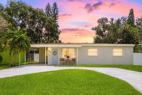 Villa ou maison à Saint Petersburg, Floride 4 chambres, 144.83 m2 № 2226864
