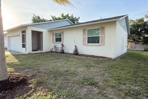 Villa ou maison à vendre à Palmetto, Floride: 3 chambres, 116.5 m2 № 2137383 - photo 2