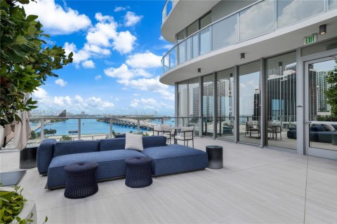 Copropriété à louer à Miami, Floride: 2 chambres № 2301382 - photo 26