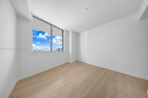 Copropriété à louer à Miami, Floride: 2 chambres № 2301382 - photo 18