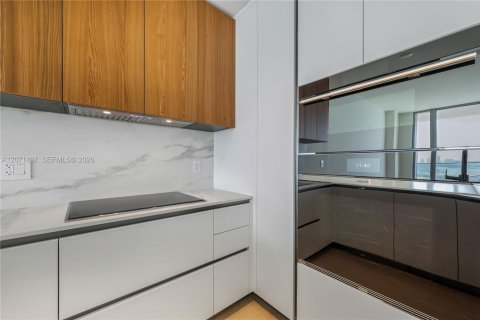 Copropriété à louer à Miami, Floride: 2 chambres № 2301382 - photo 4