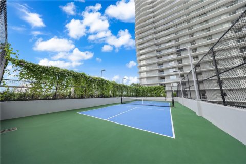 Copropriété à louer à Miami, Floride: 2 chambres № 2301382 - photo 27