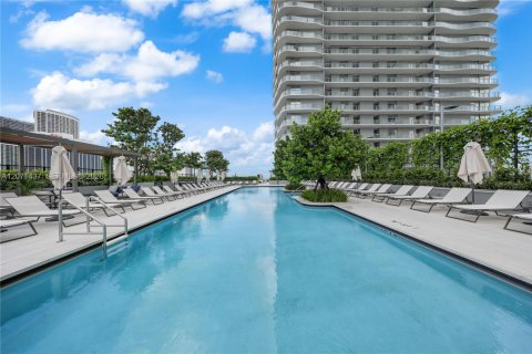 Copropriété à louer à Miami, Floride: 2 chambres № 2301382 - photo 24