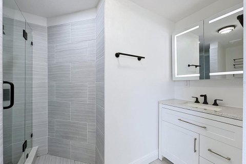 Casa en venta en Seminole, Florida, 4 dormitorios, 138.52 m2 № 2388805 - foto 29