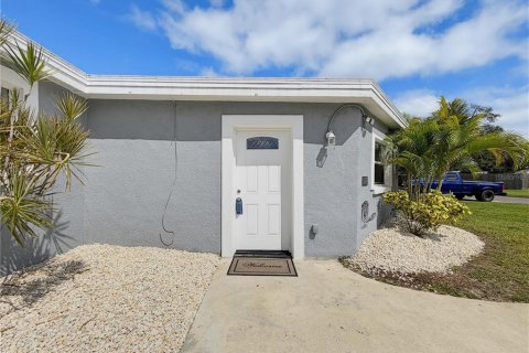 Casa en venta en Seminole, Florida, 4 dormitorios, 138.52 m2 № 2388805 - foto 6