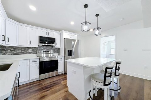 Casa en venta en Seminole, Florida, 4 dormitorios, 138.52 m2 № 2388805 - foto 18