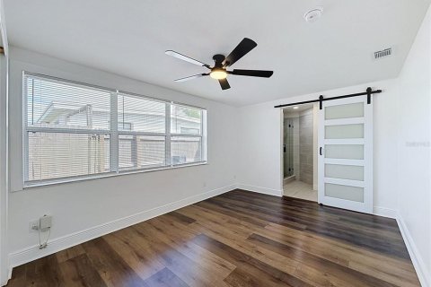 Casa en venta en Seminole, Florida, 4 dormitorios, 138.52 m2 № 2388805 - foto 24