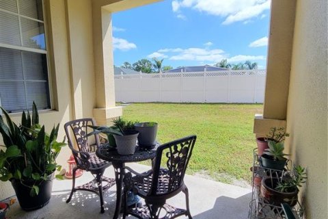 Condo in Davenport, Florida, 4 bedrooms  № 1661954 - photo 16