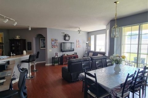 Condo in Davenport, Florida, 4 bedrooms  № 1661954 - photo 4