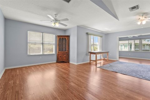 Villa ou maison à vendre à Palmetto, Floride: 2 chambres, 131.27 m2 № 1810442 - photo 12