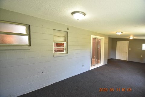 House in Tampa, Florida 4 bedrooms, 140.38 sq.m. № 2109649 - photo 22