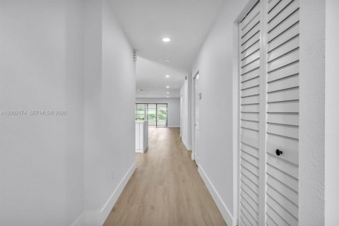 Condo in Boca Raton, Florida, 2 bedrooms  № 2068006 - photo 3