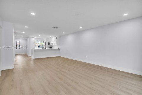 Condo in Boca Raton, Florida, 2 bedrooms  № 2068006 - photo 2