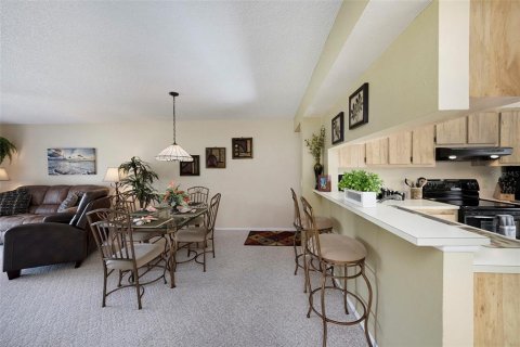 Condo in Oldsmar, Florida, 2 bedrooms  № 1555107 - photo 7