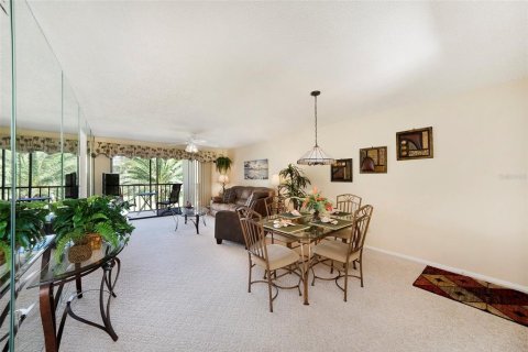 Condo in Oldsmar, Florida, 2 bedrooms  № 1555107 - photo 8