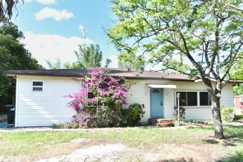 Villa ou maison à Winter Park, Floride 4 chambres, 199.83 m2 № 2322638