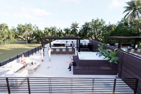 Купить земельный участок в Майами, Флорида № 2034262 - фото 6