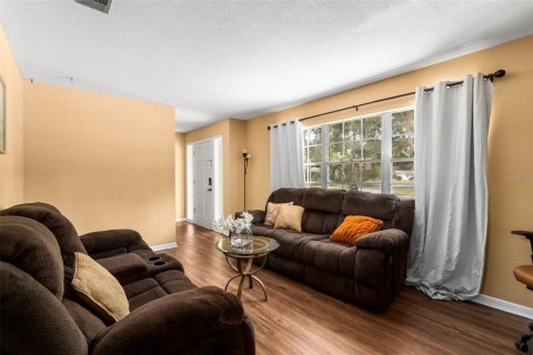 Villa ou maison à vendre à Gainesville, Floride: 3 chambres, 157.93 m2 № 1915998 - photo 8
