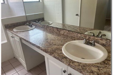 Casa en venta en Orlando, Florida, 3 dormitorios, 148.46 m2 № 1771330 - foto 9
