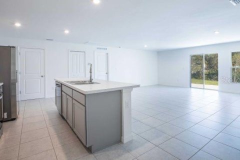 Villa ou maison à vendre à Orange City, Floride: 4 chambres, 190.64 m2 № 1540622 - photo 14