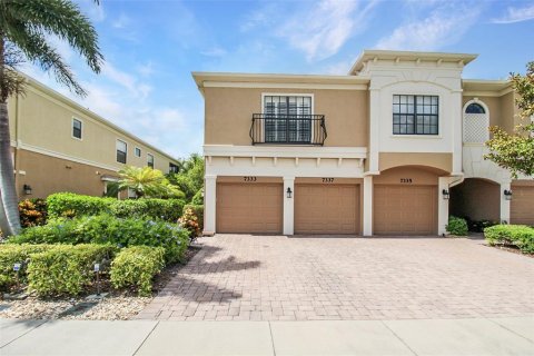 Townhouse in Bradenton, Florida 3 bedrooms, 118.64 sq.m. № 1647798 - photo 2
