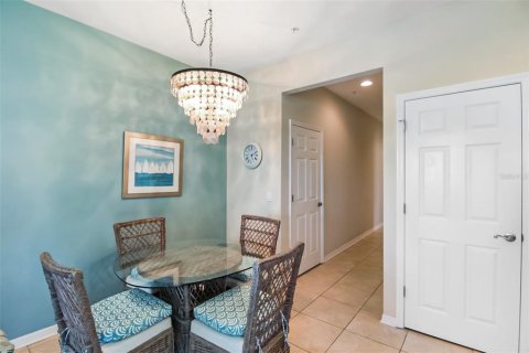 Townhouse in Bradenton, Florida 3 bedrooms, 118.64 sq.m. № 1647798 - photo 26