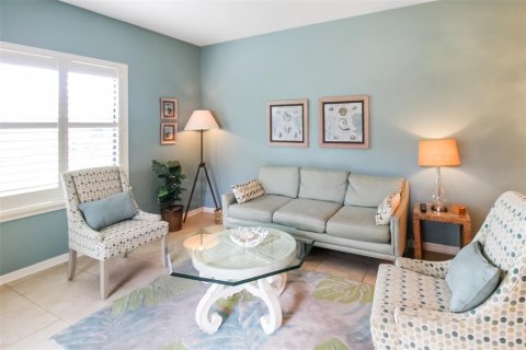 Townhouse in Bradenton, Florida 3 bedrooms, 118.64 sq.m. № 1647798 - photo 28