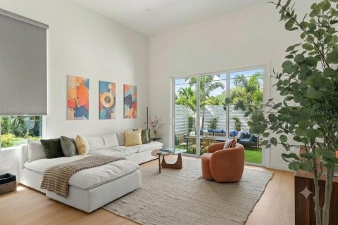 Casa en venta en Saint Petersburg, Florida, 3 dormitorios, 185.8 m2 № 2199380 - foto 11