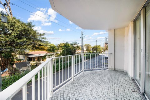 Copropriété à louer à North Miami Beach, Floride: 2 chambres, 109.16 m2 № 2024213 - photo 22