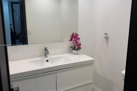 Copropriété à vendre à Aventura, Floride: 2 chambres, 121.05 m2 № 2002531 - photo 12