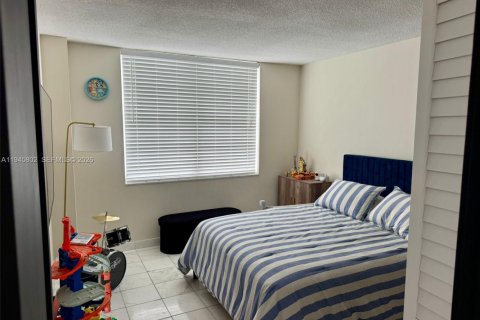 Copropriété à vendre à Aventura, Floride: 2 chambres, 121.05 m2 № 2002531 - photo 9