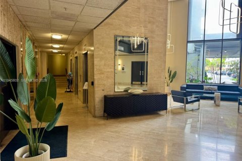 Copropriété à vendre à Aventura, Floride: 2 chambres, 121.05 m2 № 2002531 - photo 19