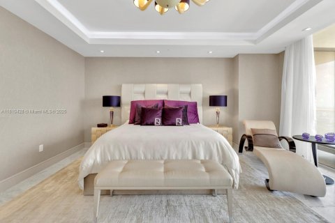 Condominio en venta en Bal Harbour, Florida, 4 dormitorios, 330.36 m2 № 1981729 - foto 26